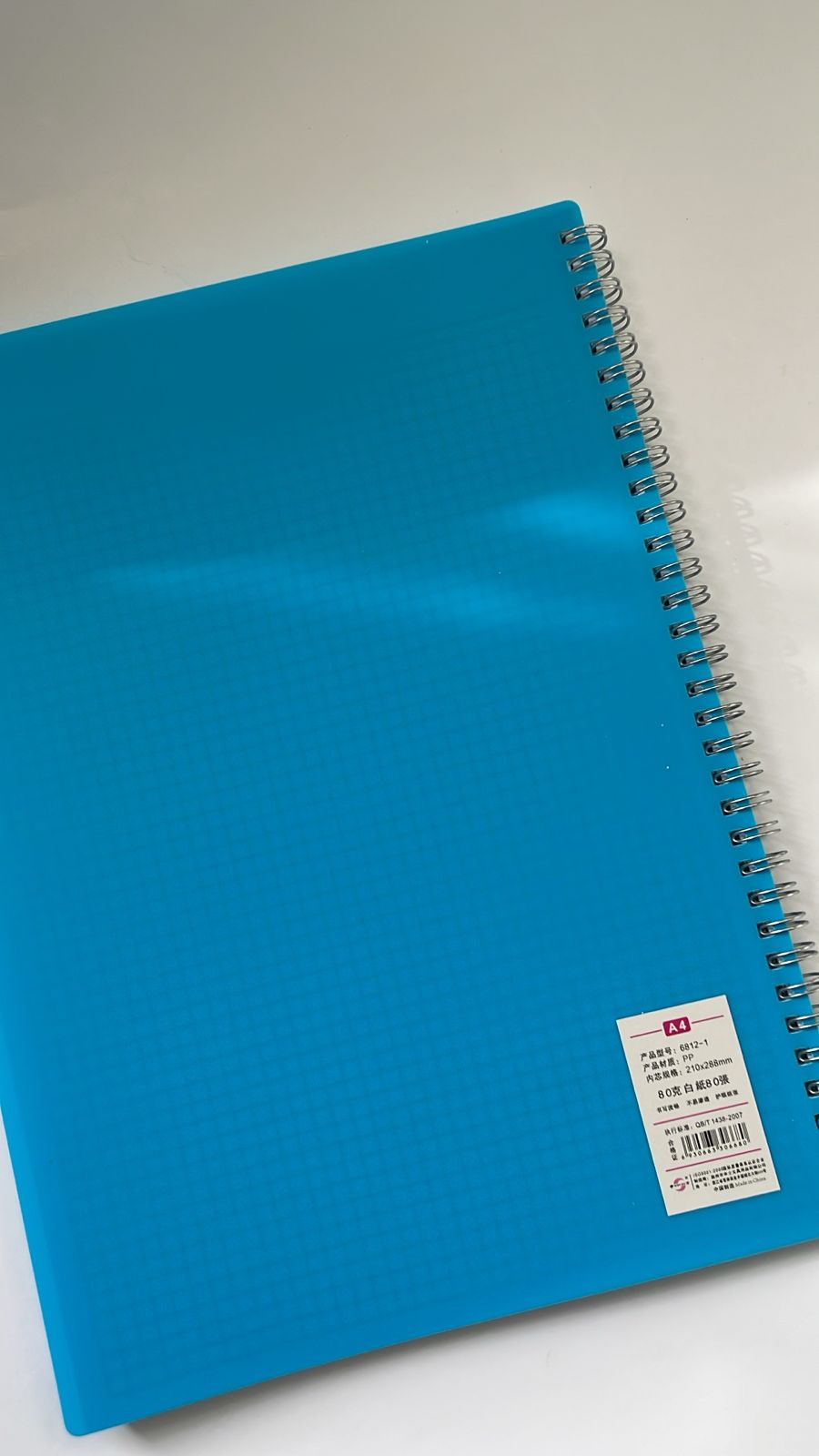 Тетрадь А4 80 листов в клетку на гребне